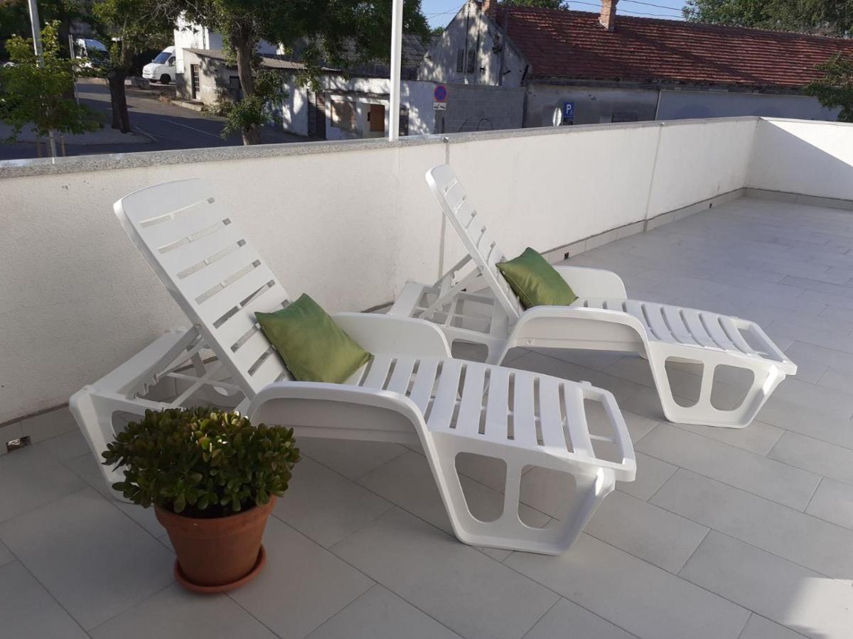 Apartment & Rooms Riva Vodice Bagian luar foto