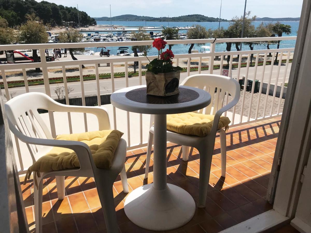 Apartment & Rooms Riva Vodice Bagian luar foto